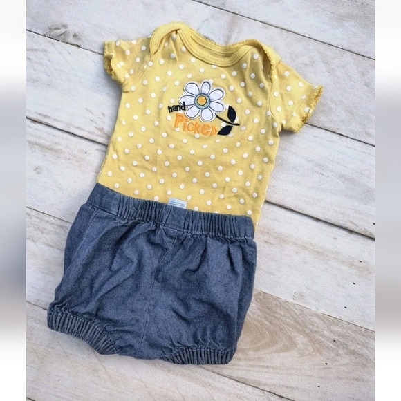 Carter's Baby Girl Polka Dot One Piece With Denim Shorts Yellow Blue Size 6 Mos - Picture 1 of 6
